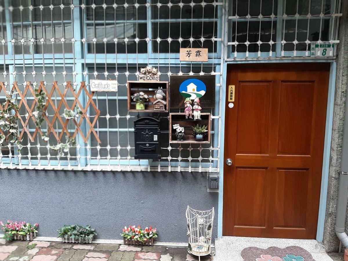 Gratitude Apartment Tainan Bagian luar foto