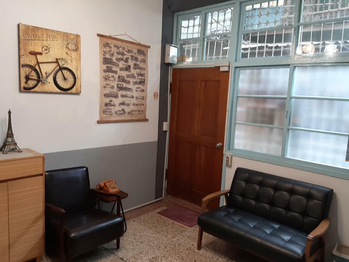 Gratitude Apartment Tainan Bagian luar foto
