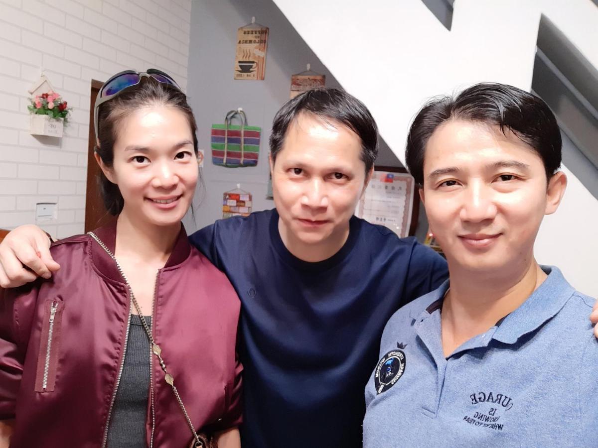 Gratitude Apartment Tainan Bagian luar foto